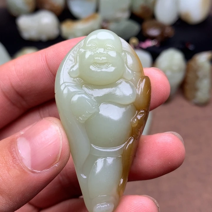 和田玉（糖玉）未镶嵌颈饰