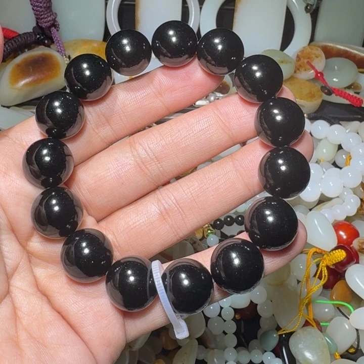 和田玉未镶嵌手串