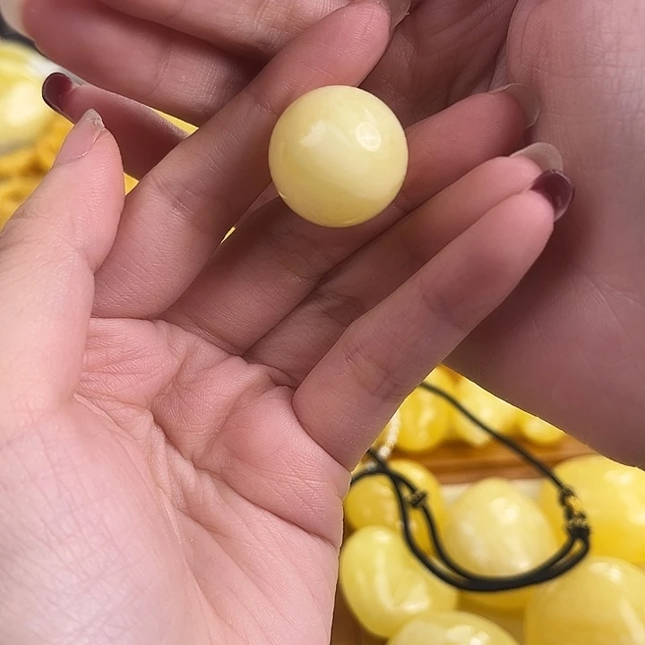裸石琥珀未镶嵌20.9mm白蜡单珠