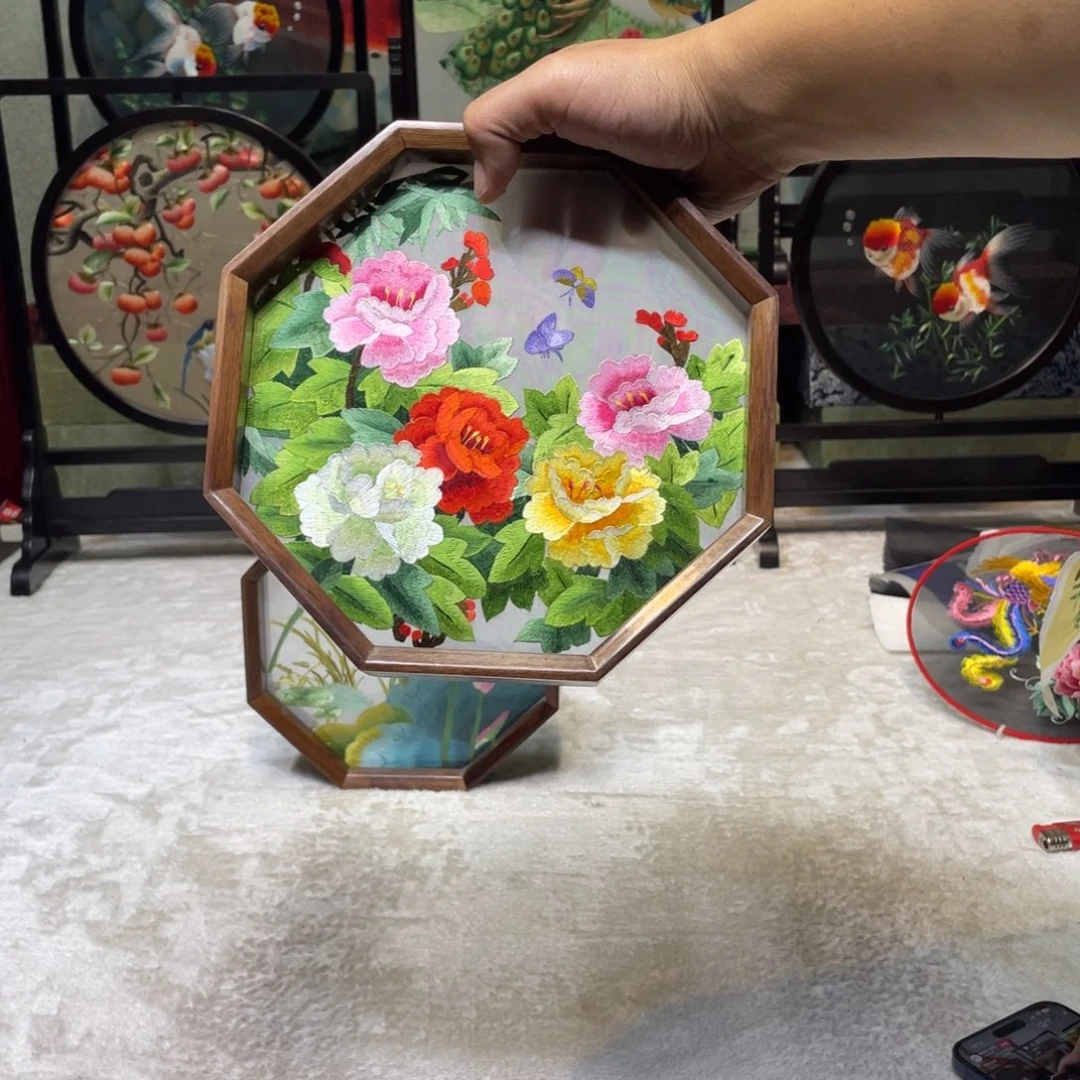 刺绣非遗传承摆件