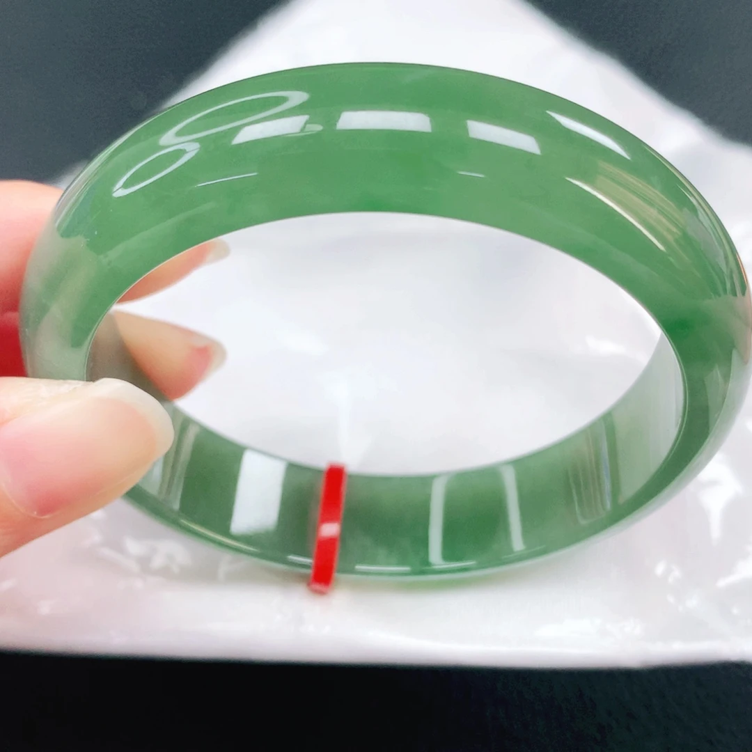 翡翠未镶嵌手镯55圈