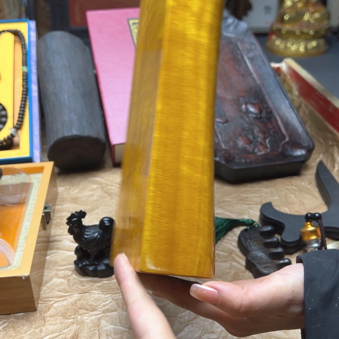 大叶紫檀（黑酸枝木类）