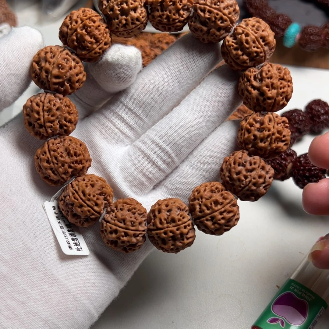 —***S金刚菩提手串蜂窝双龙