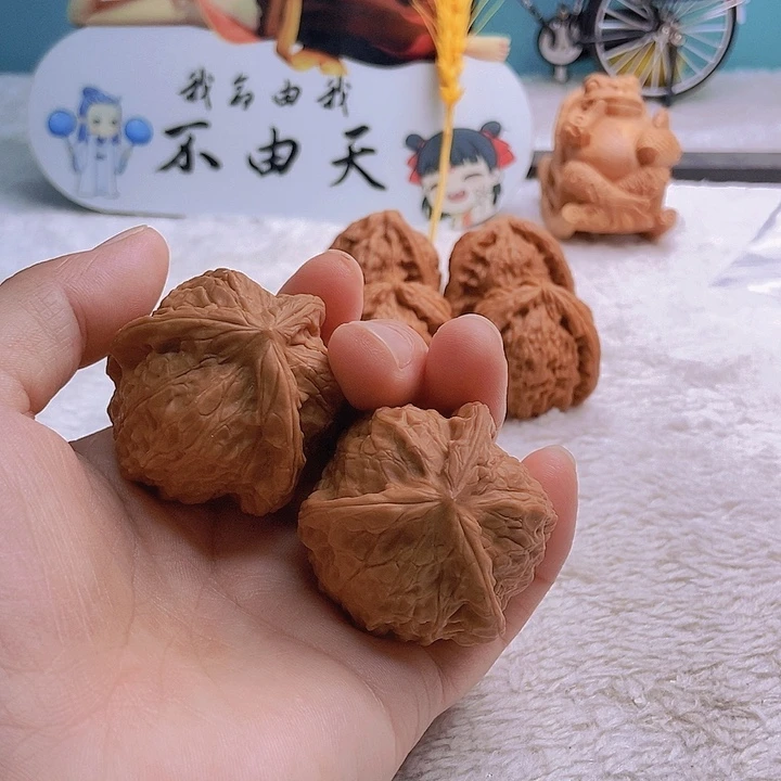 把件文玩核桃破**人三棱