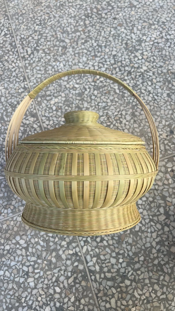 纯手工制作纯竹子编制高端款菜篮子带盖子（高31公分口面宽28公分）