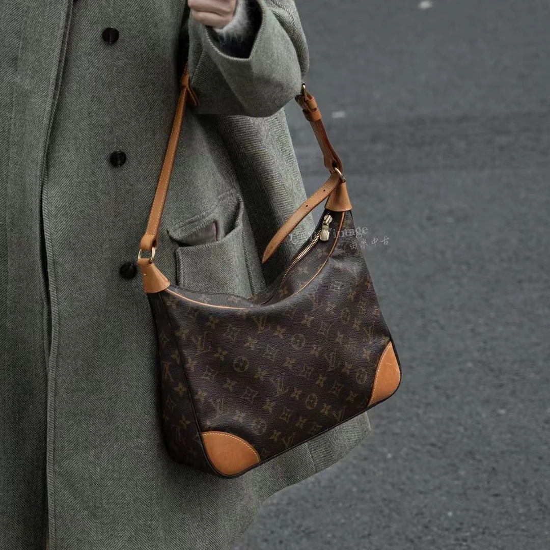 95新 LouisVuitton/路易威登 路易威登老花牛角单肩包