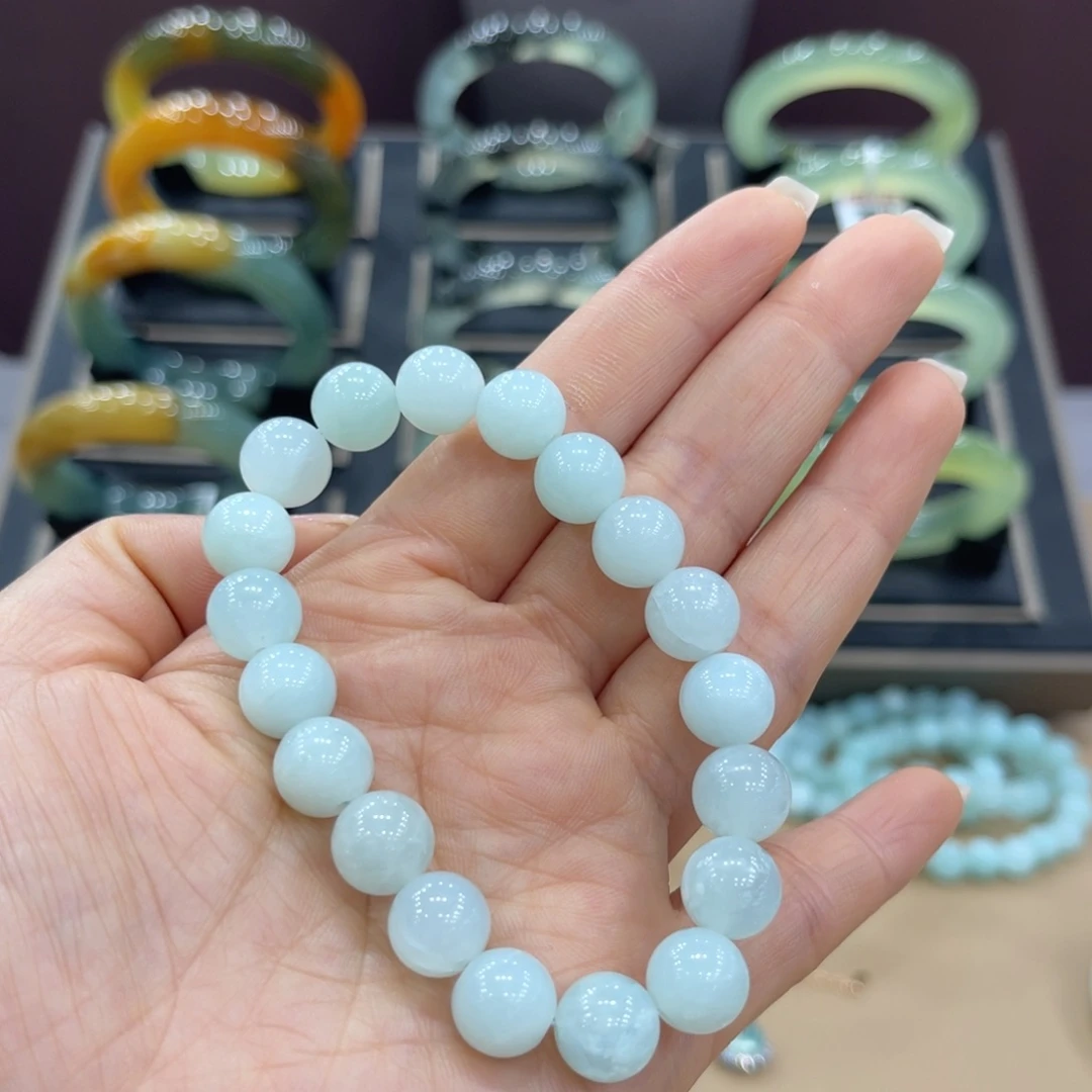 飞***儿蛇纹石玉未镶嵌手镯