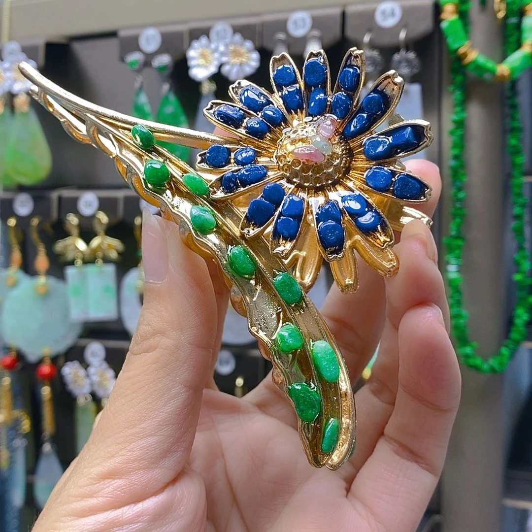 未镶嵌翡翠耳饰翡翠