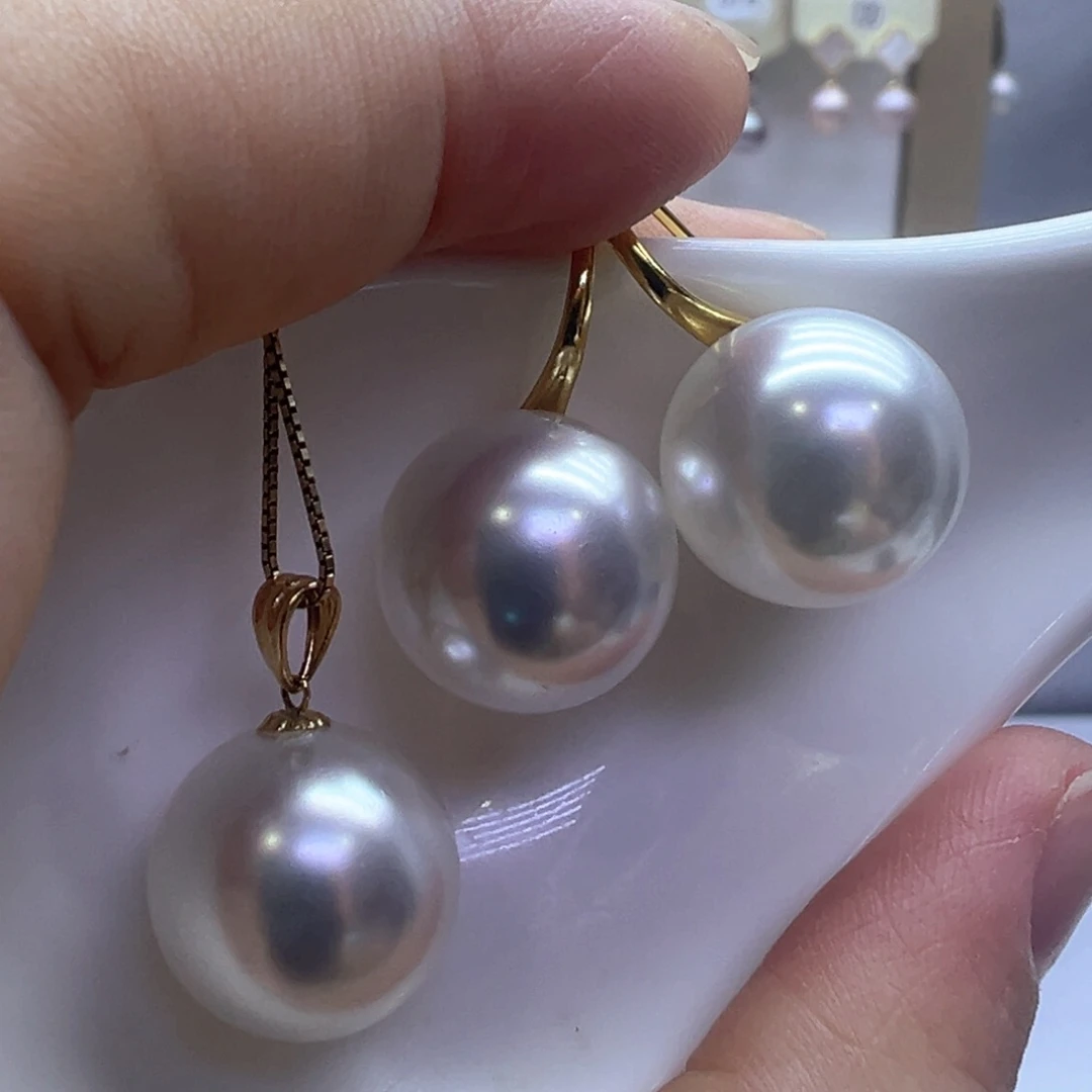 淡水珍珠18K金镶嵌吊坠(赠链)