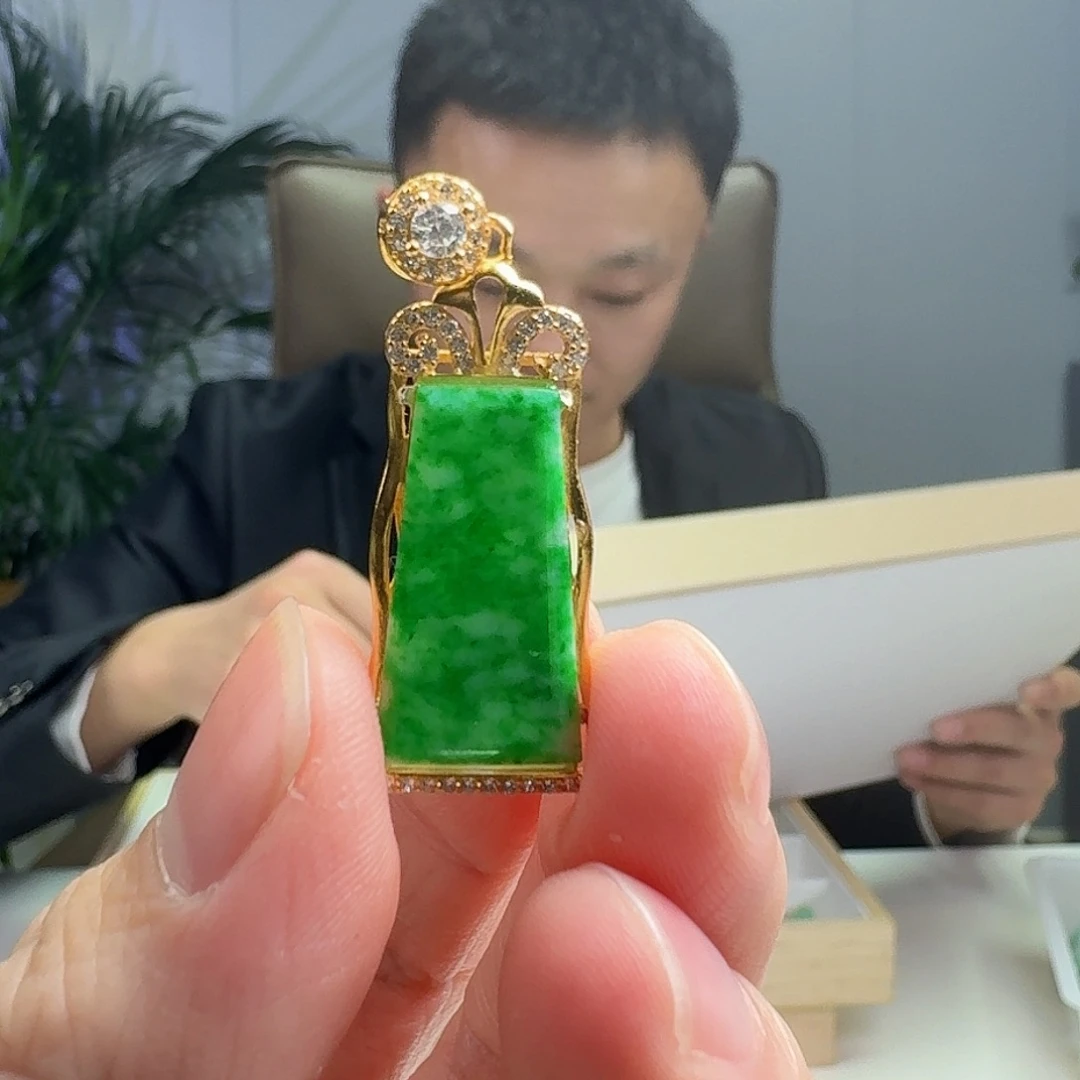 翡翠吊坠(不含链)银S925镶嵌天然