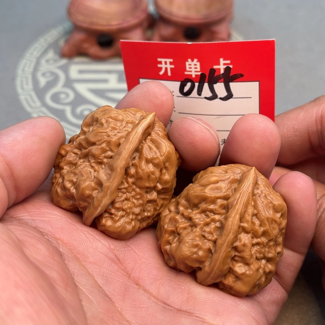 文玩核桃吊坠文玩