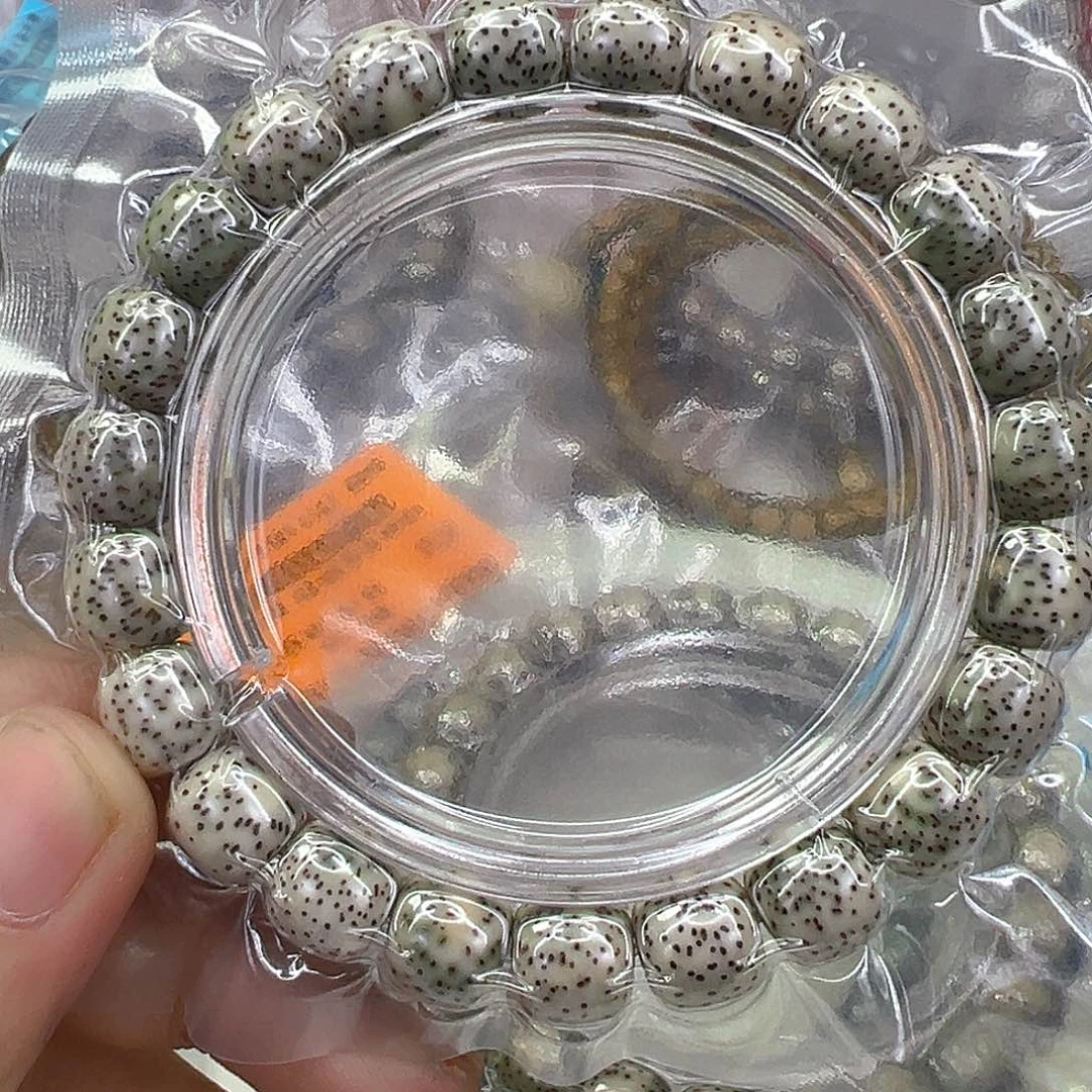 手串星月菩提91长老巨大眼睛星月菩提单圈10左右