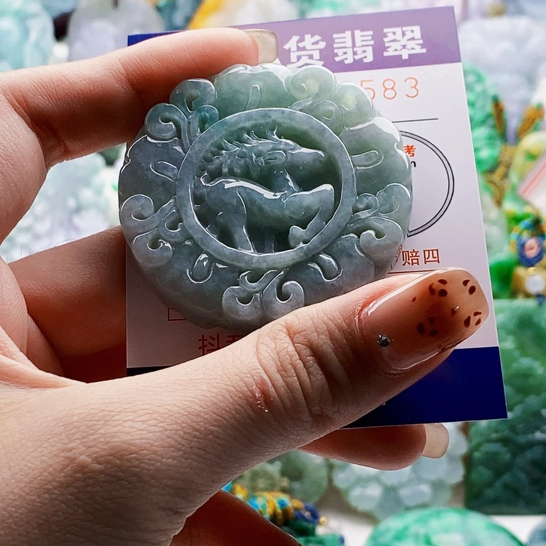 翡翠未镶嵌吊坠(不含链)