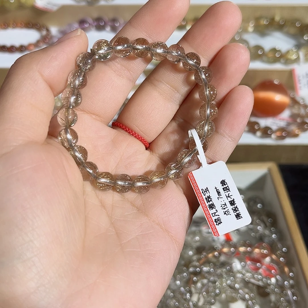 水晶手链未镶嵌晶莹剔透