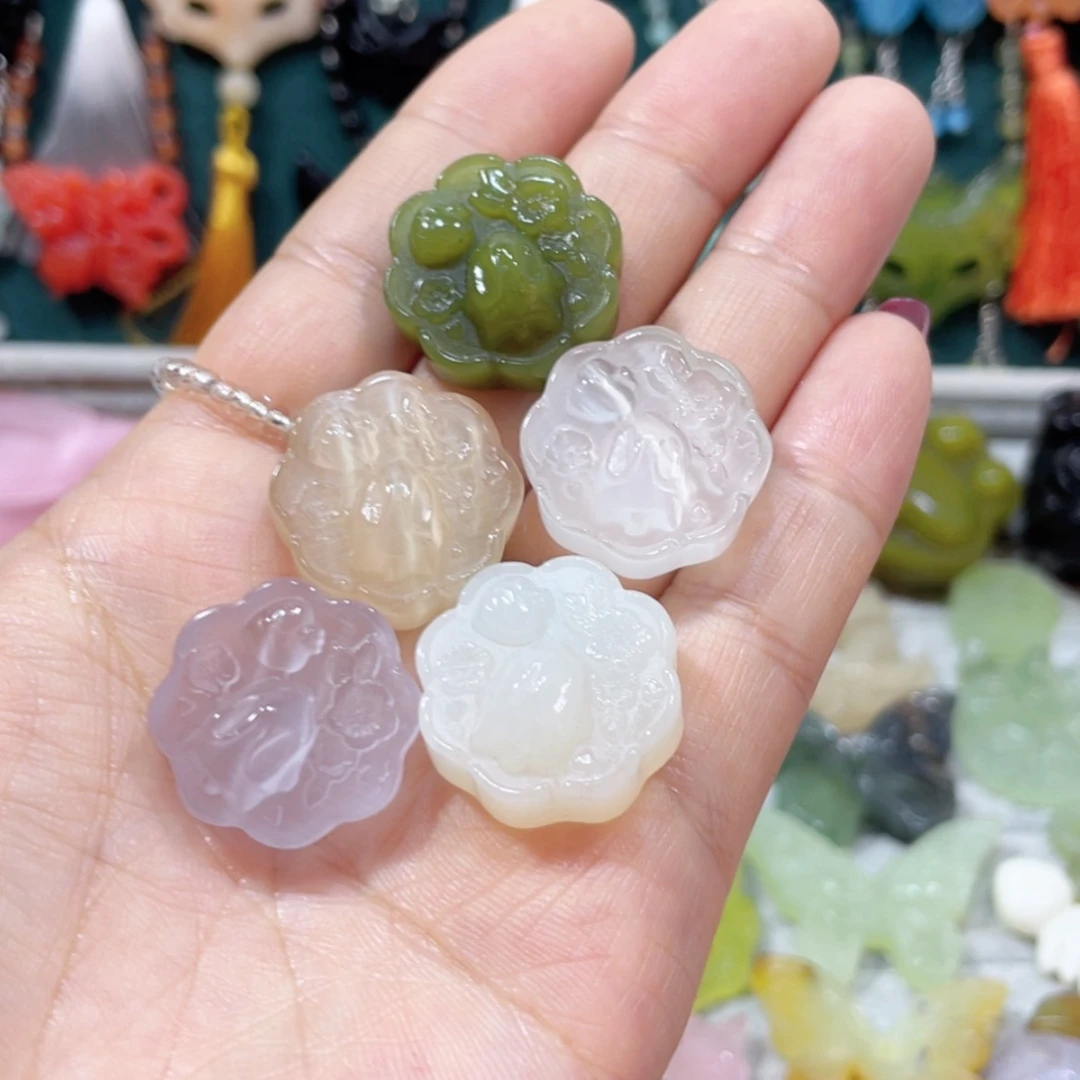 【闪购商品】未镶嵌岫玉颈饰24多色选一