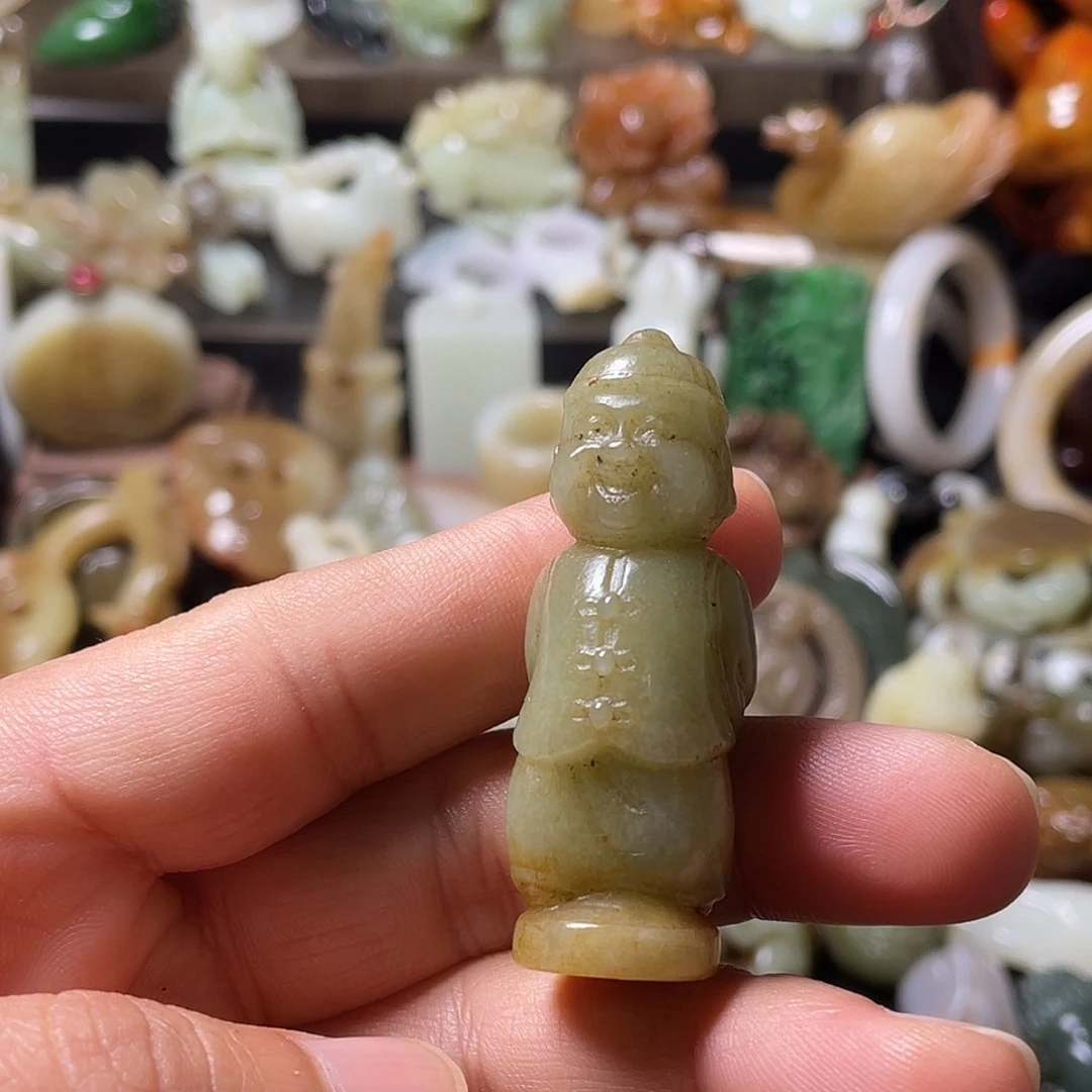 和田玉（糖玉）未镶嵌颈饰