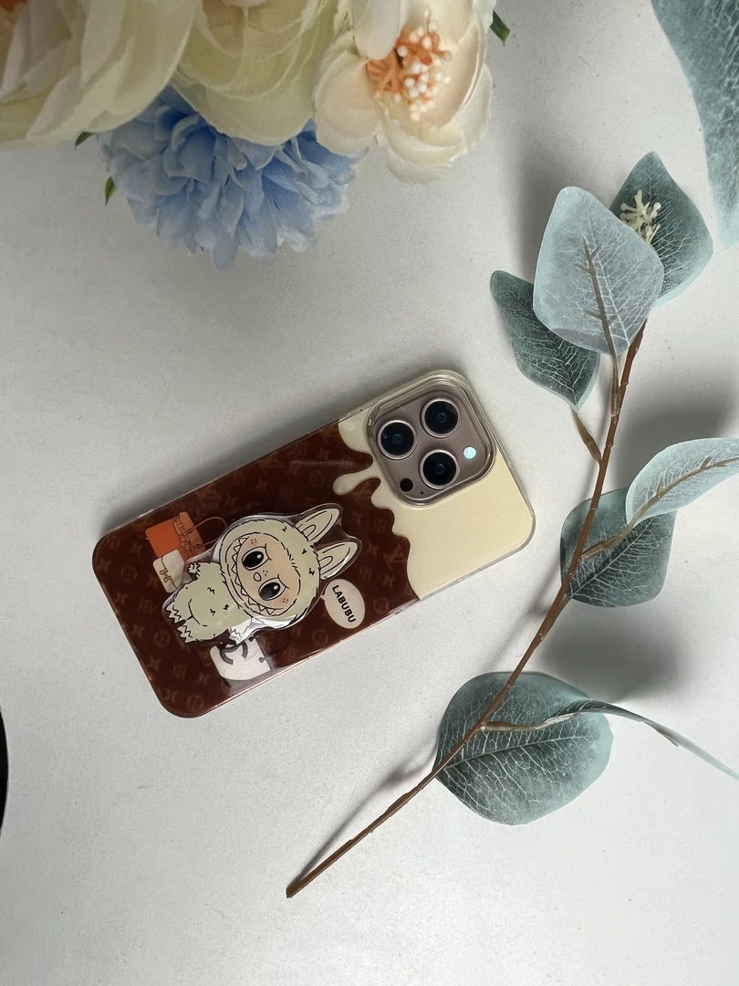 【不带手机壳】kt猫蜡笔小新西高地拉布布摇摇乐支架 手链