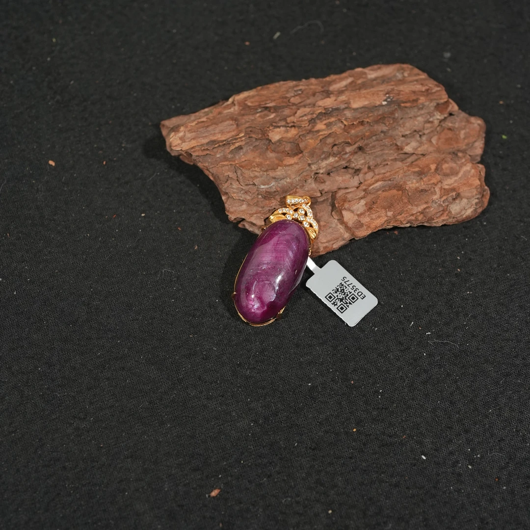 12.17香港王老板-红宝石吊坠2k590