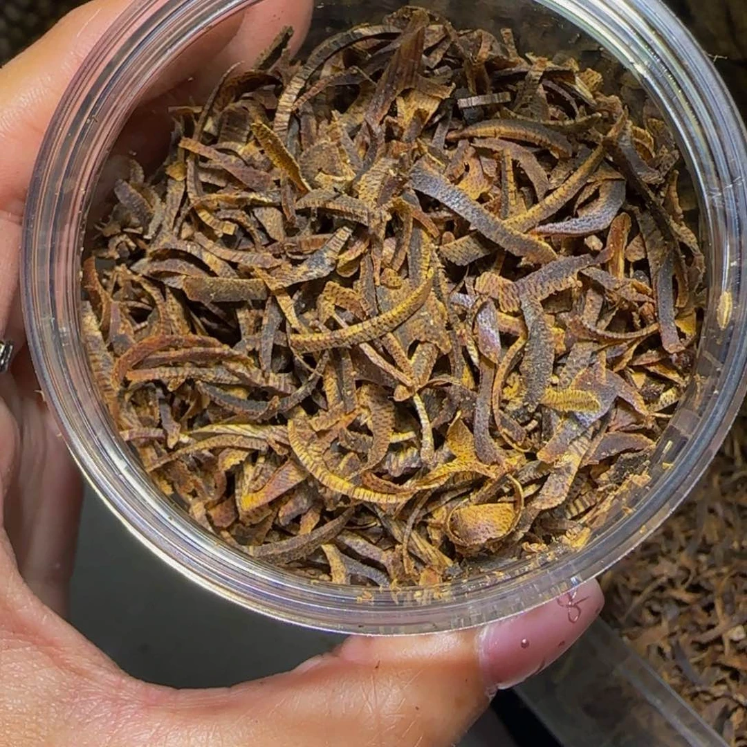 沉香手把件守**人沉香奇楠沉水千里香切丝35克