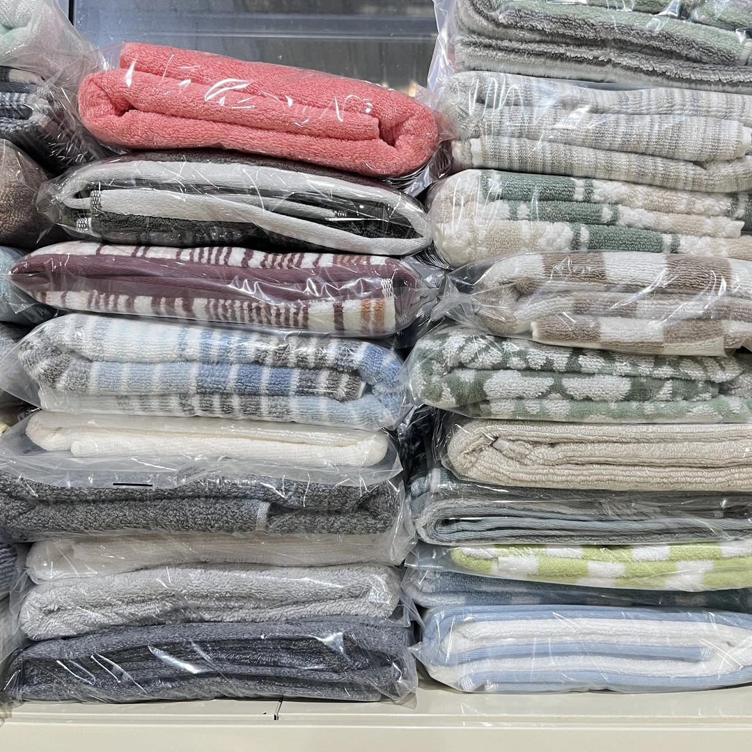 【破价处理】孤品D家纯棉成人浴巾1条随机发不挑花柔软吸水素色