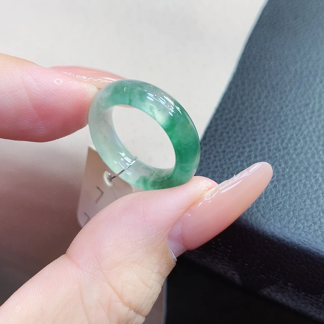 未镶嵌戒指翡翠圈口7