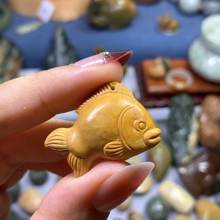 岫岩河磨玉（透闪石质玉）未镶嵌挂件