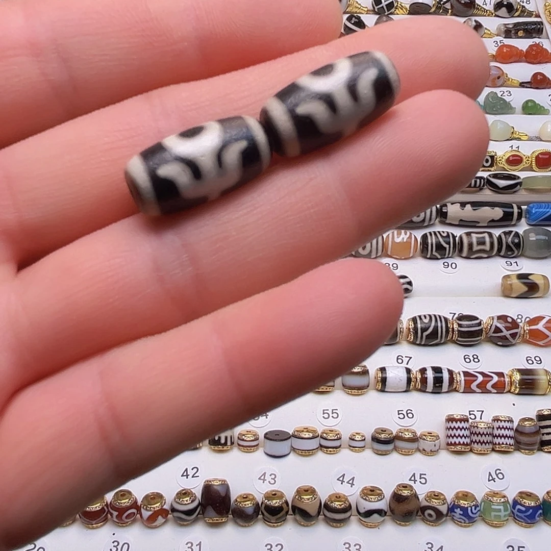 藏***阁玛瑙/玉髓未镶嵌颈饰