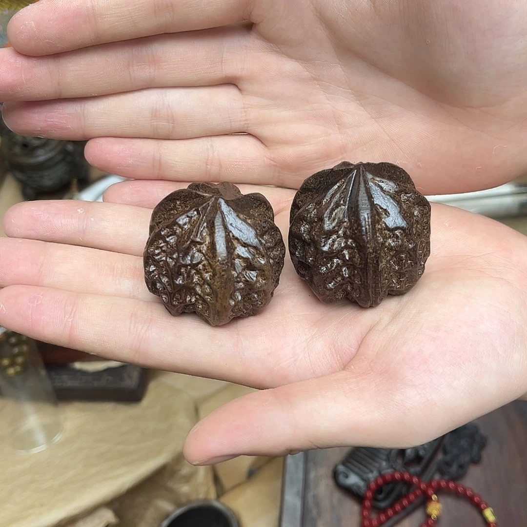 大叶紫檀（黑酸枝木类）