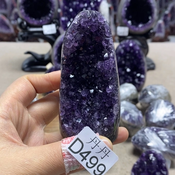 未镶嵌水晶大型摆件（非配饰）