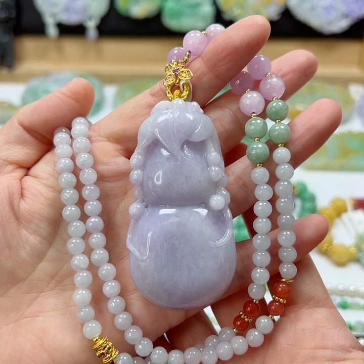 颈饰未镶嵌翡翠吊坠