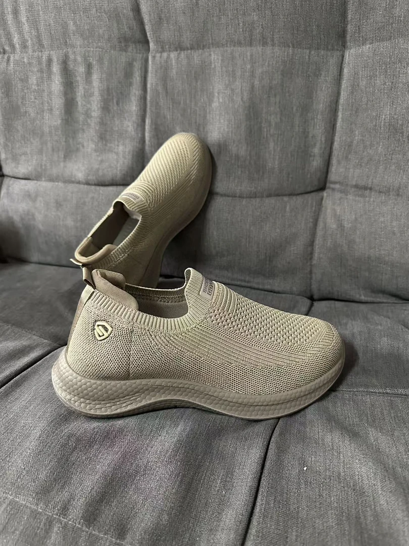 运动走路男鞋春秋夏新款轻便透气套脚袜子鞋懒人一脚蹬男鞋运动鞋