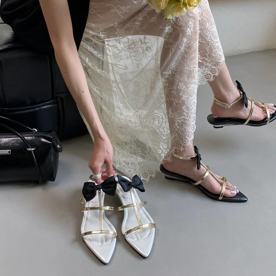 YY法式小众高跟凉鞋2025夏季尖头蝴蝶结T带罗马猫跟细跟鞋