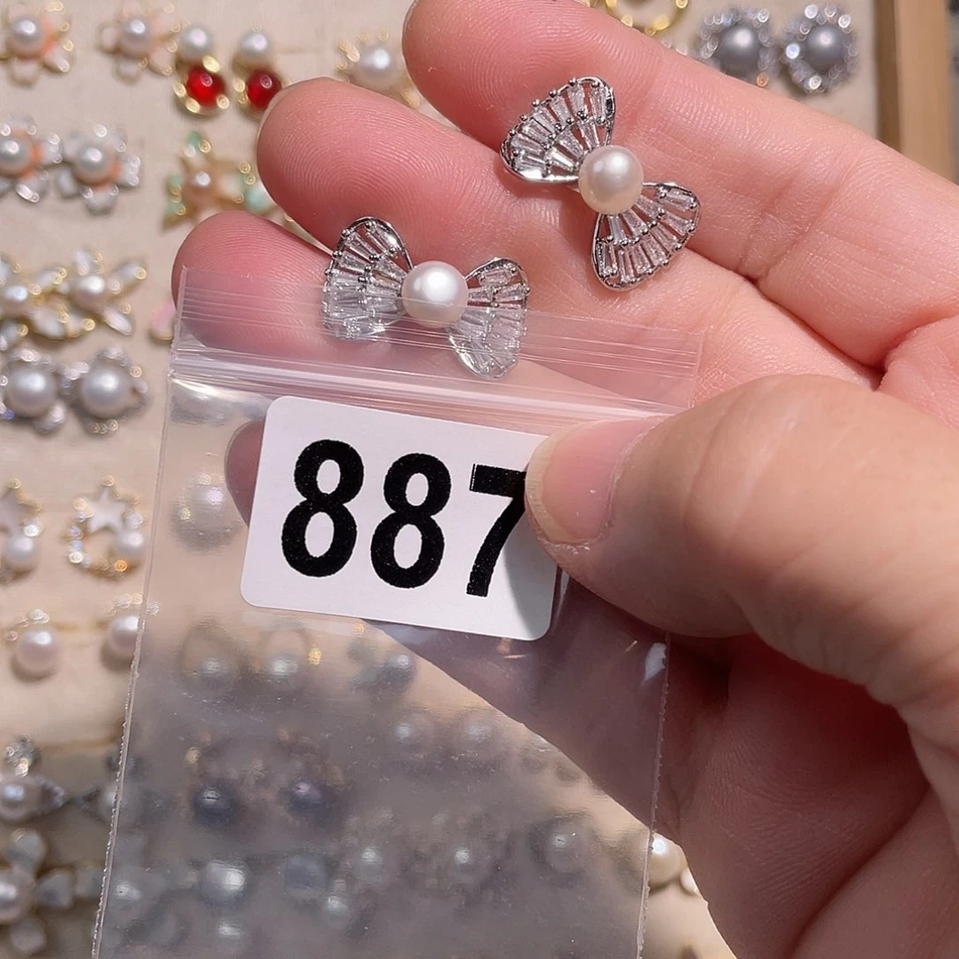 雪****合金淡水珍珠耳饰