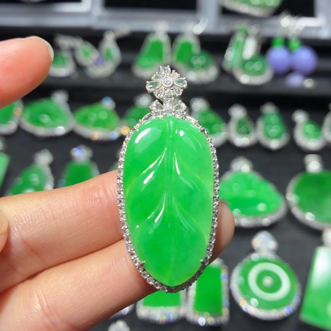 翡翠18K金镶嵌吊坠(不含链)205号