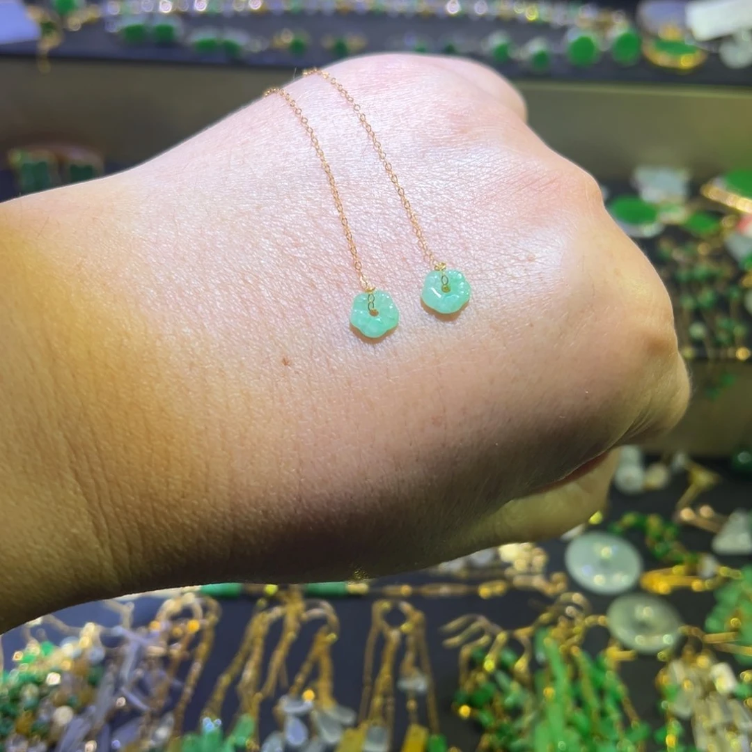 颈饰18K金镶嵌翡翠耳线