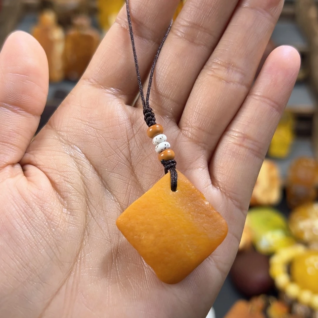 琥珀裸石未镶嵌琥珀蜜蜡