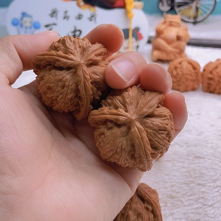 把件文玩核桃鱼**限三棱