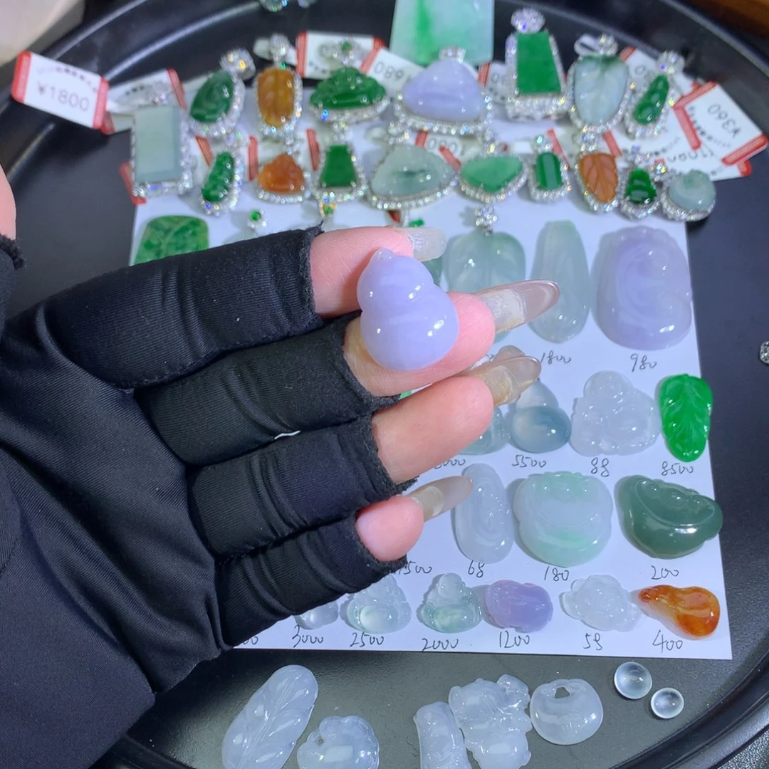 翡翠未镶嵌吊坠(不含链)紫葫芦