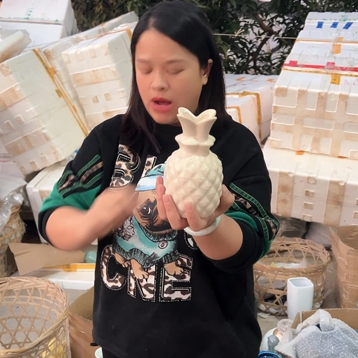 瓶高度17厘米口径3厘米微瑕捡漏