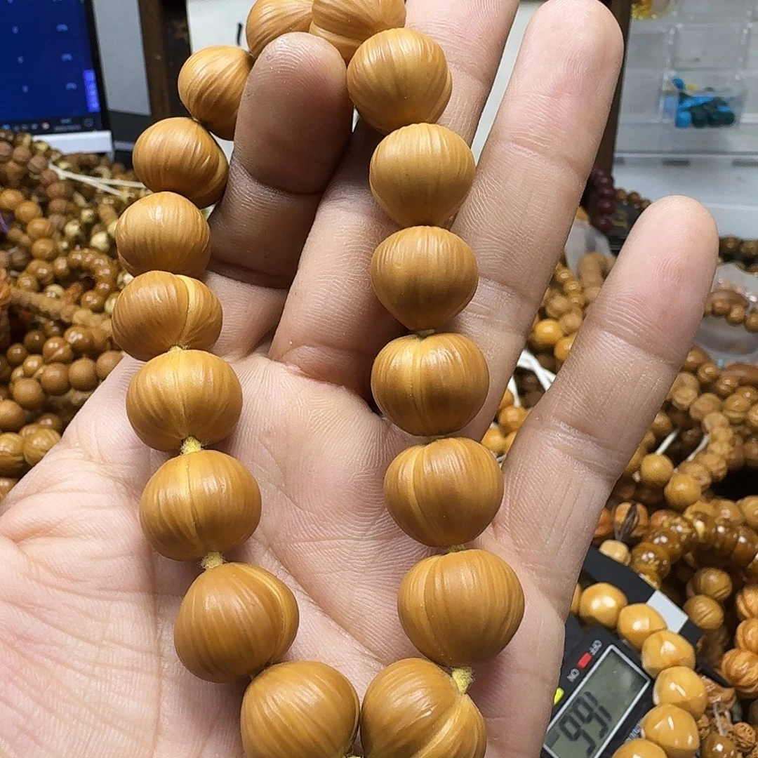 猴头核桃手串拉丝屁桃