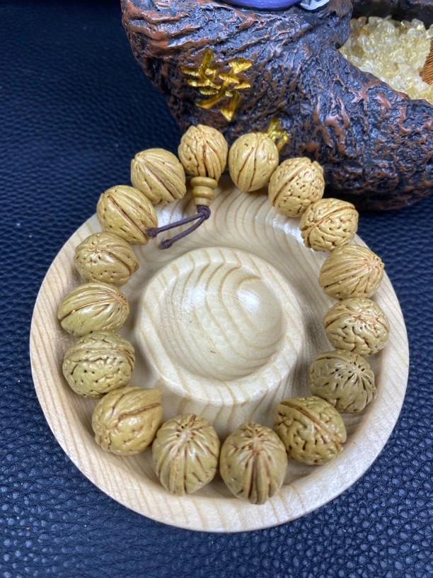 天然野生桃核卡15 A166