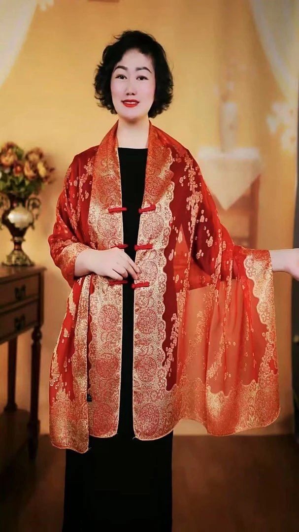 2025新款春季出游防晒拍照中国风喜婆婆喜妈妈盘扣款梅花款披肩