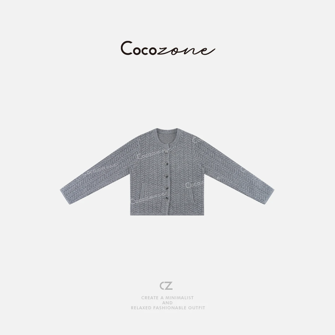 COCO ZONE 刘一一 复古慵懒风菱形圆领单排扣针织衫CC1D2519