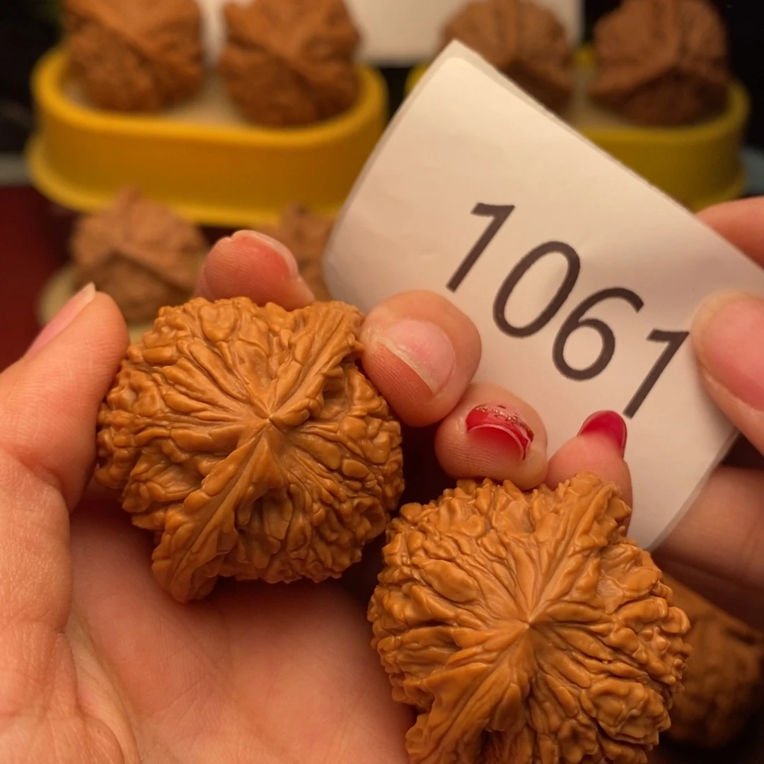 桃核把件南疆38……