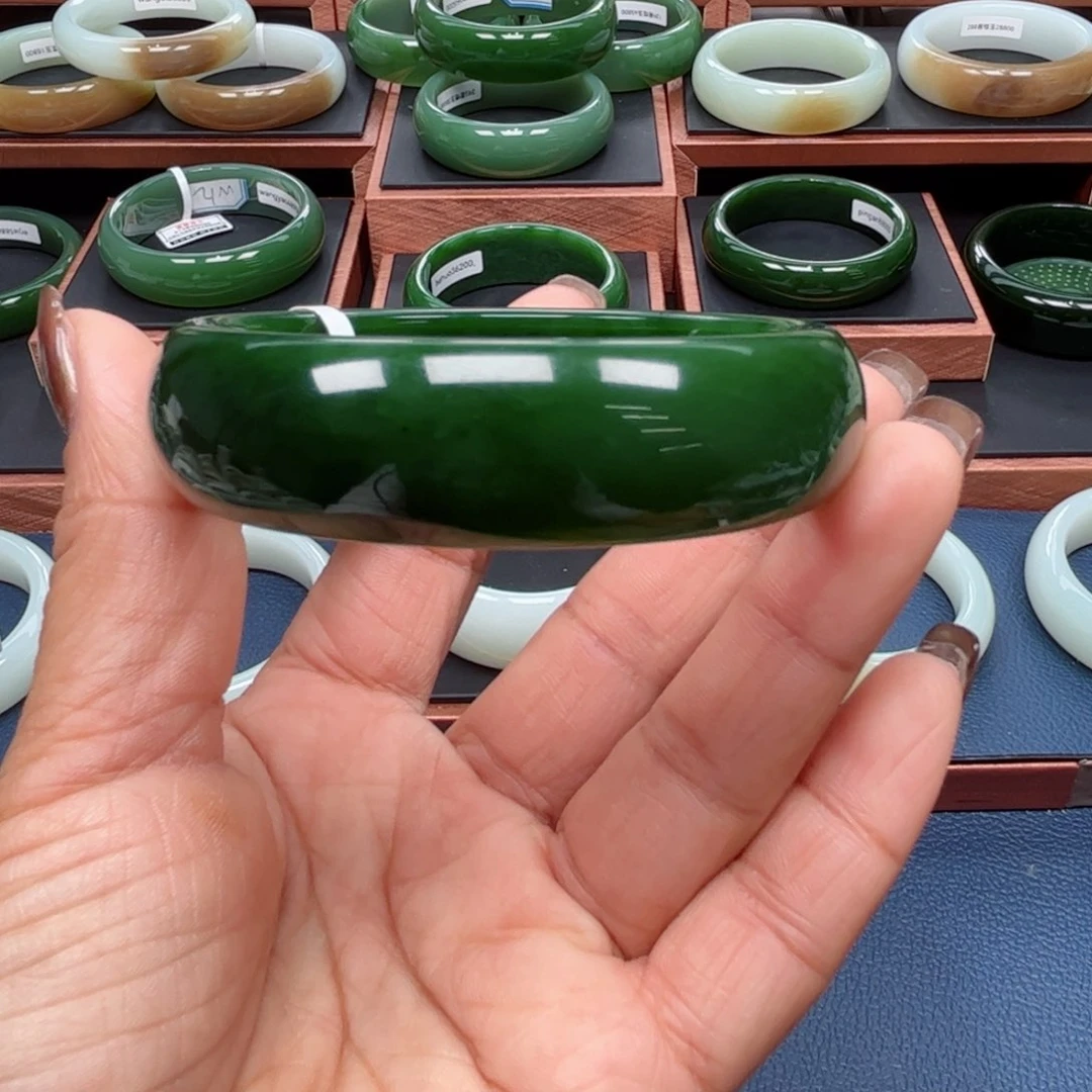 未镶嵌手镯和田玉58.59