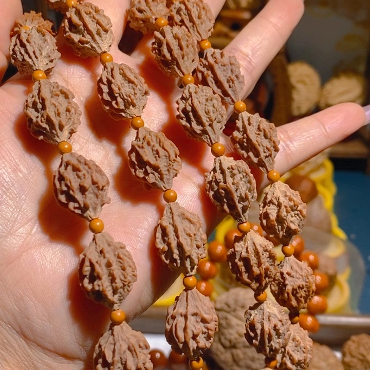 野生麒麟眼橄榄核脖挂36颗