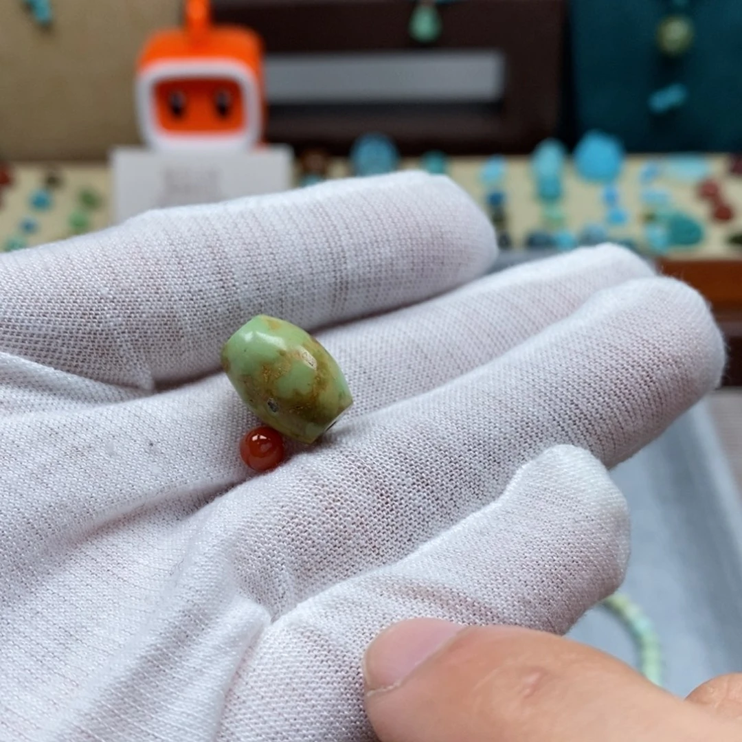 未镶嵌配饰南红玛瑙