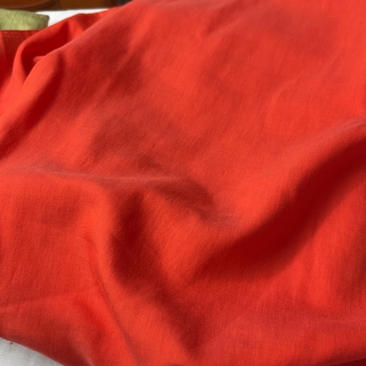 西瓜红天丝棉2米。