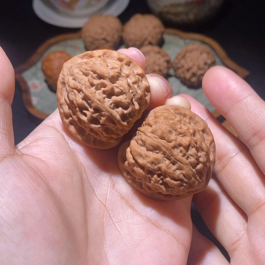 文玩核桃把件39金牛