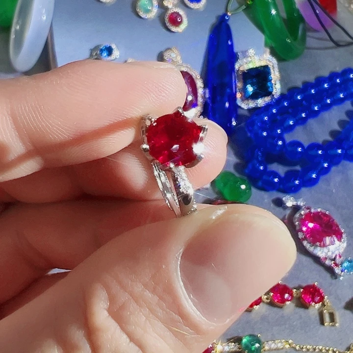 非金属红色蓝色满钻镶嵌